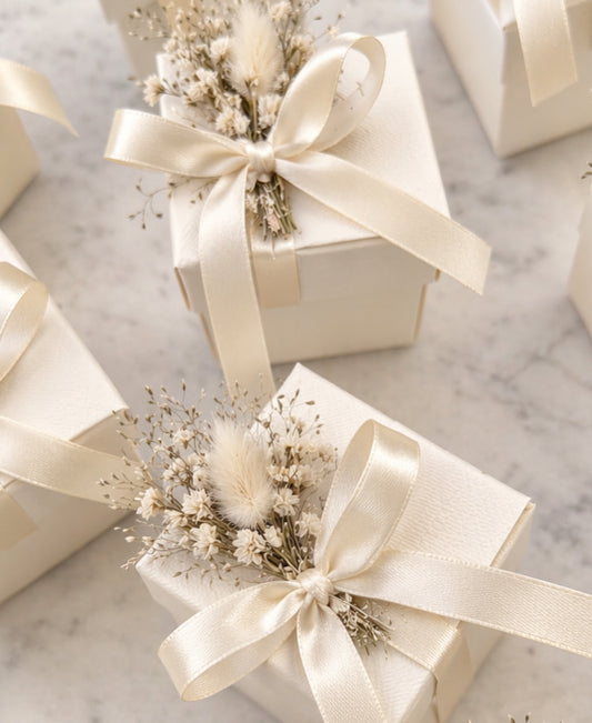 Luxury Wedding Favor Gift Boxes with Satin Ribbon & Dried Floral Detail